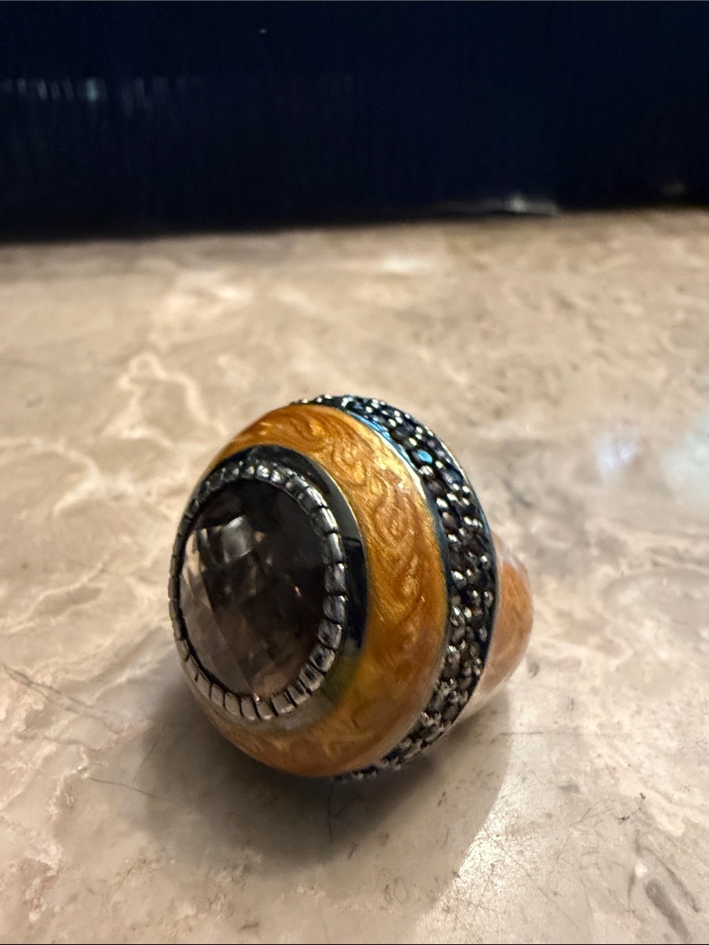 Vintage 1980s Silvertone ring with fancy enamel work and crystal accents size 6